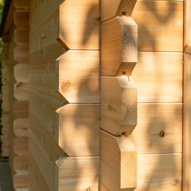 Georgian Cabin Sauna with Changeroom